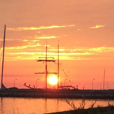 Botel Tall Ship